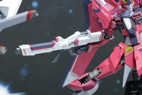 METAL ROBOT魂」による濃密ディテールで立体化された「ライジング