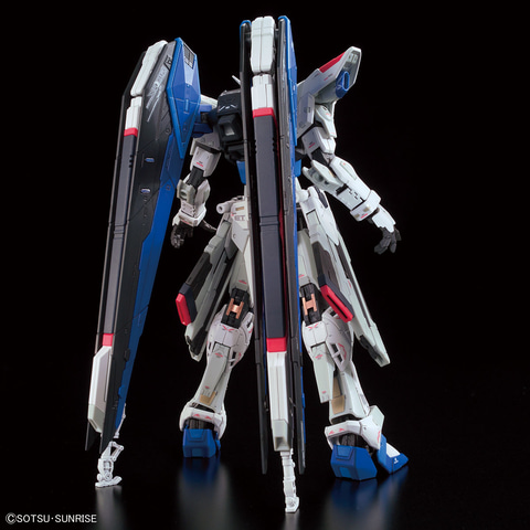 ガンダムベース限定ガンプラ「RG ZGMF-X10A フリーダムガンダム Ver