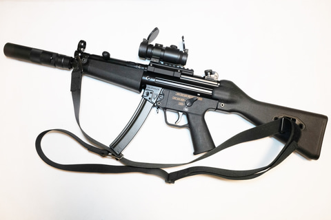 レビュー】東京マルイ、「次世代電動ガン MP5 A4」レビュー 初心者でも