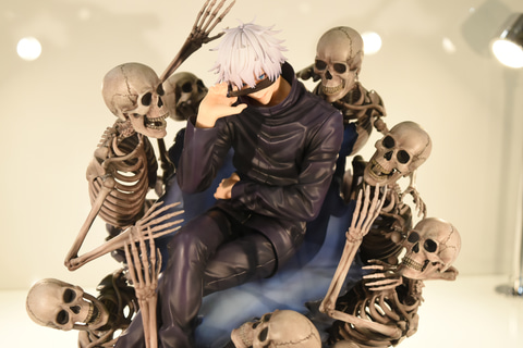 デザインココ×elCOCOブースは「五条悟」推し！等身大＆1/7スケール