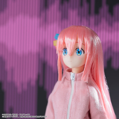 アゾンより“ぼっちちゃん”こと「後藤ひとり」が1/6スケールドールで