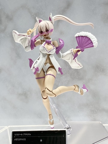 美少女プラモ「メガミデバイス」より白い装束姿の「朱羅 九尾 祭」が7