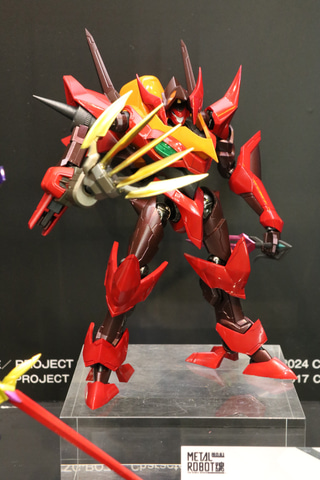コードギアス最新作のKMFがMETAL ROBOT魂に登場。「METAL ROBOT魂