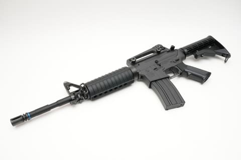 レビュー】東京マルイ「M4A1R」レビュー 若い世代だけでなく未経験者も