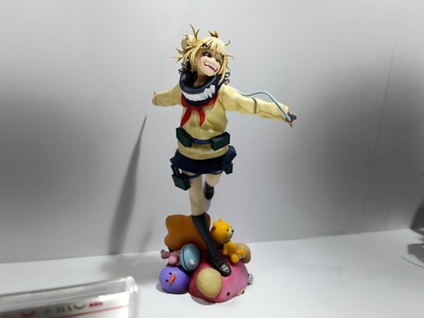 ダンダダン」新作フィギュアや「呪術廻戦」「ヒロアカ」の蔵出し販売品