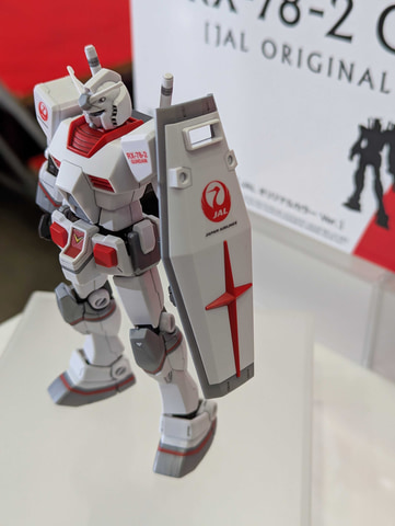 JALガンダムJET」3月3日就航！ JAL国内線搭乗で限定ガンプラ「HG 1/144