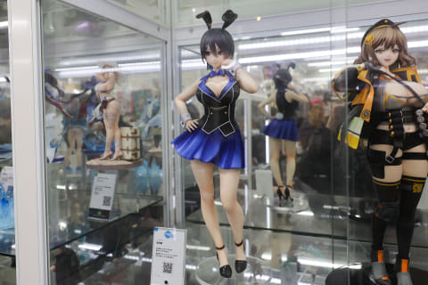 特別企画】クールなまなざしが美しい！「バニーガーデン 美羽香