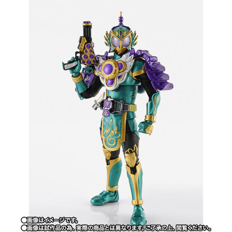 可動フィギュア「S.H.Figuarts（真骨彫製法） 仮面ライダー龍玄 ブドウ