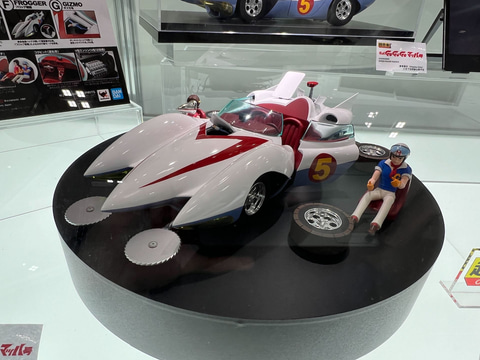 超合金「マッハGoGoGo マッハ号」がタツノコプロブースにてお披露目