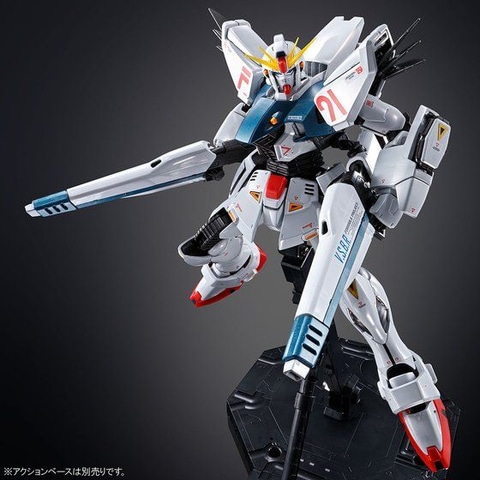 ガンプラ「MG 1/100 ガンダムF91 Ver.2.0［チタニウムフィニッシュ