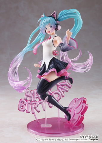猫耳姿のミクさん！ 「初音ミク」の新たなプライズフィギュアが公開