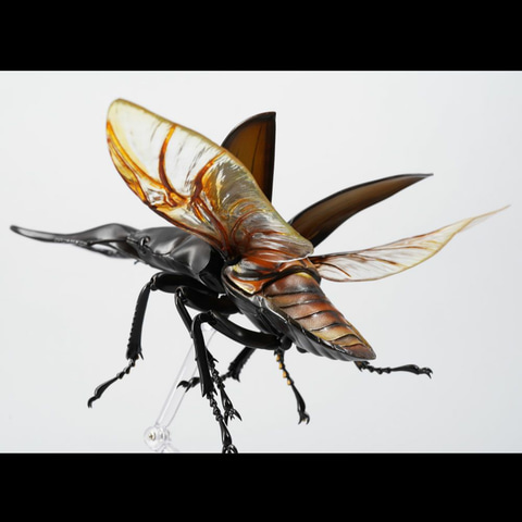 南米原産の最大種「ギラファノコギリクワガタ」可動フィギュアが海洋堂