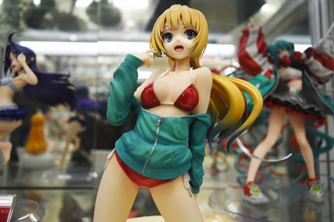 特別企画】【あみあみ展示撮り下ろし】幻の水着姿を存分に堪能できる