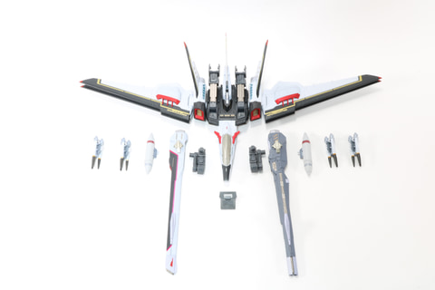 METAL BUILD ストライクルージュ オオトリ装備」レビュー - HOBBY Watch