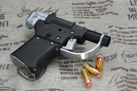 レビュー】モデルガン「リバレーター2022」レビュー 