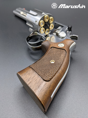 マルシン、モデルガン「M586/M686 木製グリップ仕様」各種を出荷