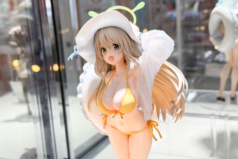 特別企画】一緒にビーチで泳ぎたい！「ブルーアーカイブ -Blue Archive