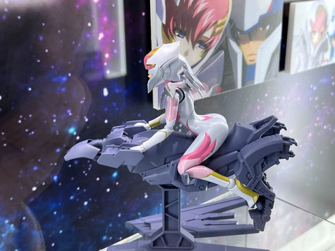 ガンダムSEED FREDDOM」より「S.H.Figuarts ラクス・クライン