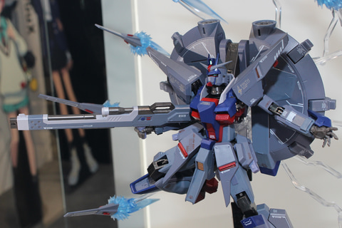 特別企画】ドラグーンシステム展開のギミックが熱い！ 「METAL ROBOT魂