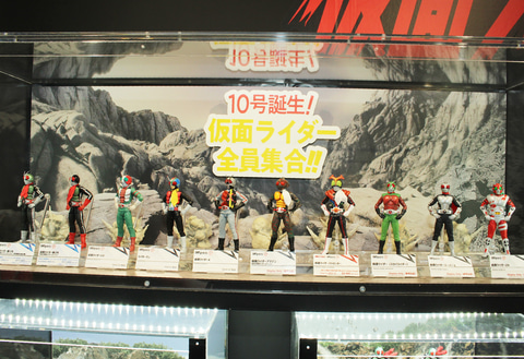 特別企画】10人ライダーがついに揃った！ 「スカイライダー