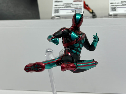 新たな仮面ライダー「仮面ライダーゼッツ」が「S.H.Figuarts」で早速