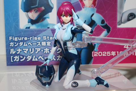 特別企画】ガンダムベースのアイドルが勢揃い!? オリジナルカラーの