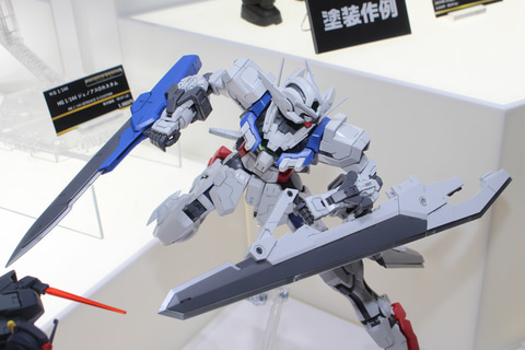 特別企画】巨大な武器を振りかざす「正義の女神」。「MG 1/100