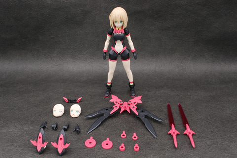 レビュー】「30MS ティアーシャ（ダリアウエア）［カラーB］」レビュー