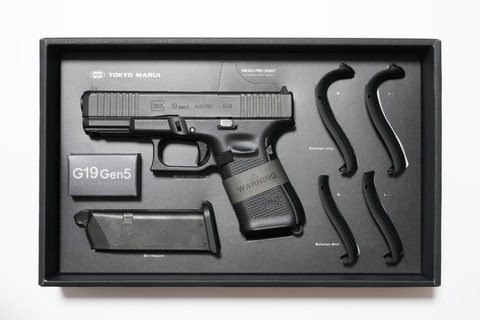 レビュー】東京マルイ「G19 Gen5 MOS」レビュー 「G17 Gen5 MOS」より