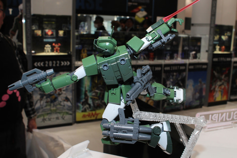 特別企画】懐かしいデザインのパッケージで登場！ 「MG 1/100 ガンダム