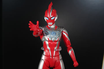 エクスプラス、フィギュア「大怪獣シリーズ 帰ってきたウルトラマン