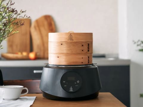 ほったらかしで温野菜やおこわが作れる、2〜4人用の電気蒸し器 - 家電