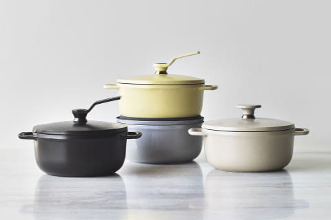 バーミキュラの無水ホーロー鍋 1～2人分のミニサイズ - 家電 Watch