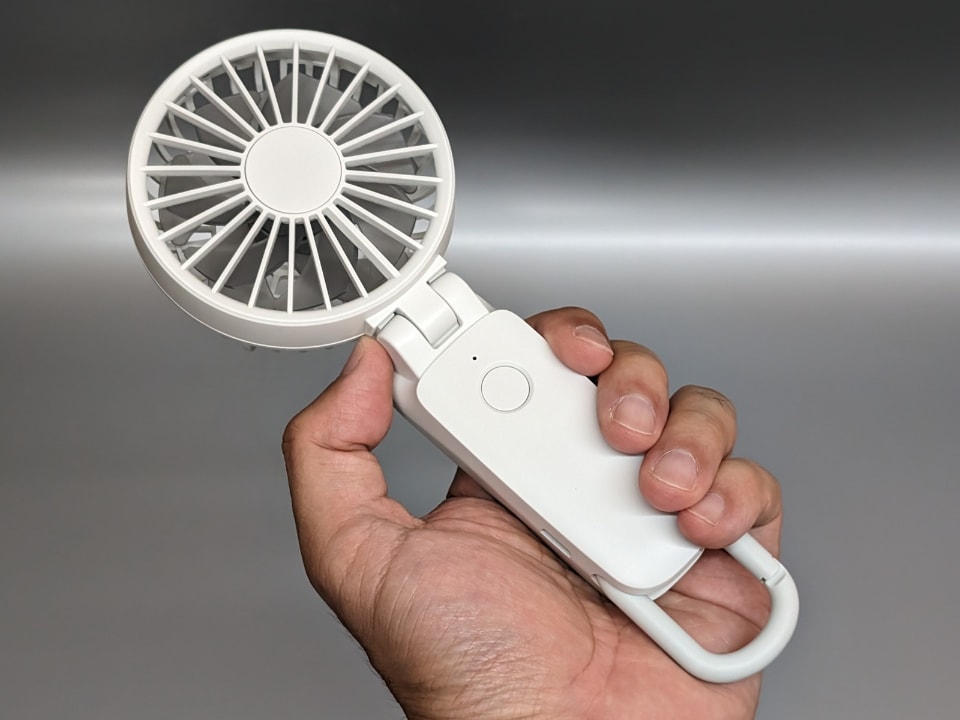 こだわりの改良でさらに進化した、リズムの3WAYハンディファン