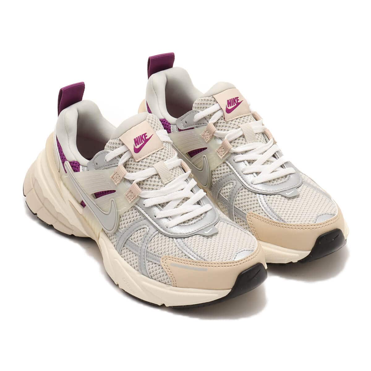 NIKE W V2K RUN PRM LIGHT BONE/METALLIC SILVER-SANDDRIFT （ナイキ