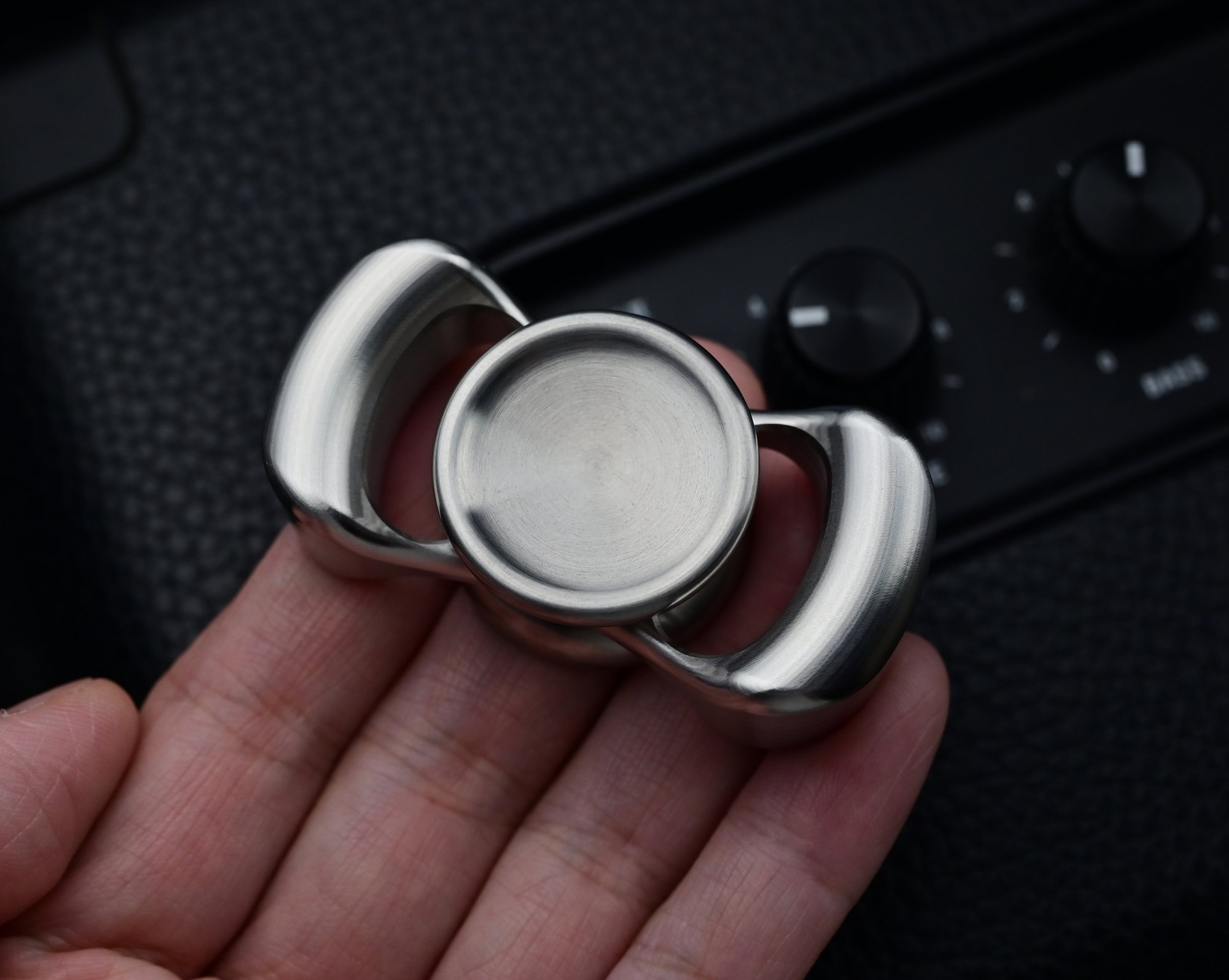 Tungsten Bar Mega horizon hand spinner fidget toys | KINETICS ASIA