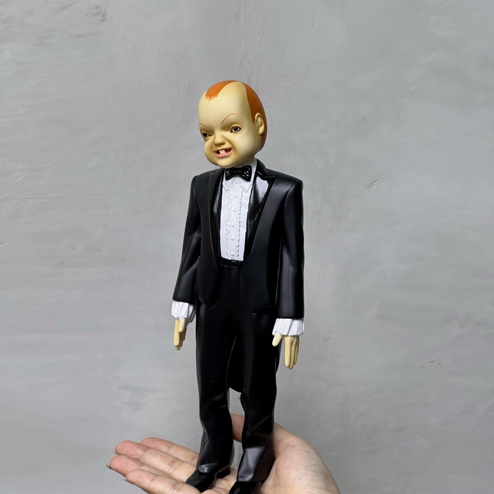 Unbox Industries — DEEP RED MAD PUPPET SOFT VINYL PROJECT