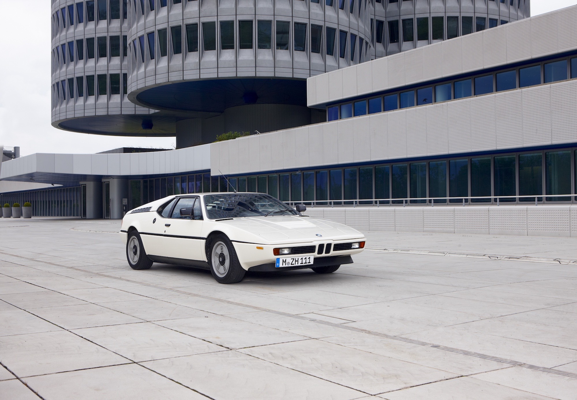 BMW M1 – The First German Supercar, Born at the Wrong Time - Dyler
