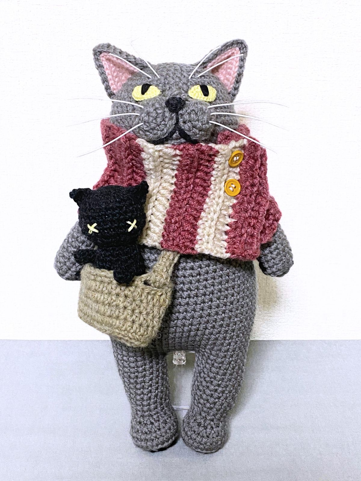 いっしょにおでかけ♪グレー猫さんのあみぐるみ いっしょにおでかけ