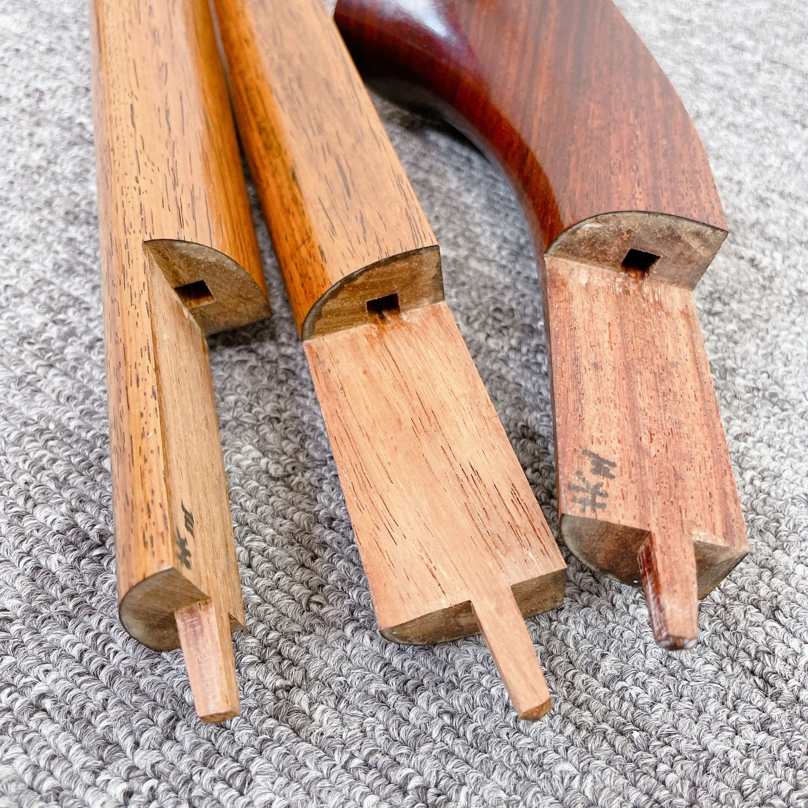 三味線 花梨 平溝 中棹 犬皮 丸打胴 和楽器 バチ 撥 - メルカリ