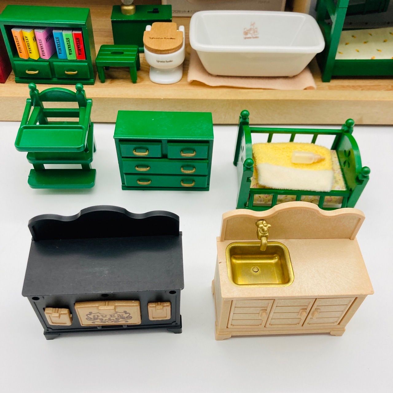 中古 シルバニアファミリー デラックスハウス 家具 小物 セット まとめ