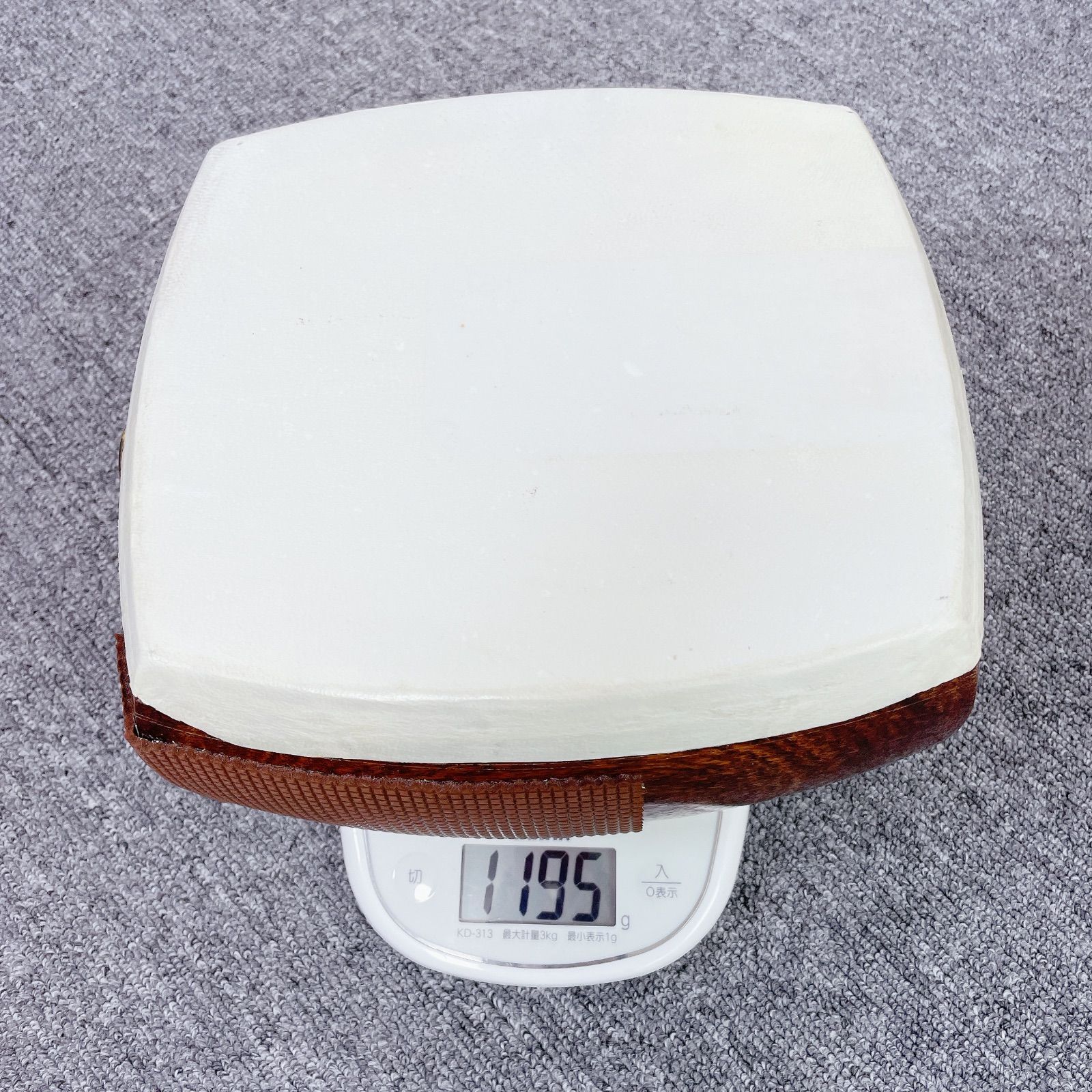 津軽三味線 太棹 紅木 東さわり 丸打胴 正棹 段違い溝 犬皮 - メルカリ