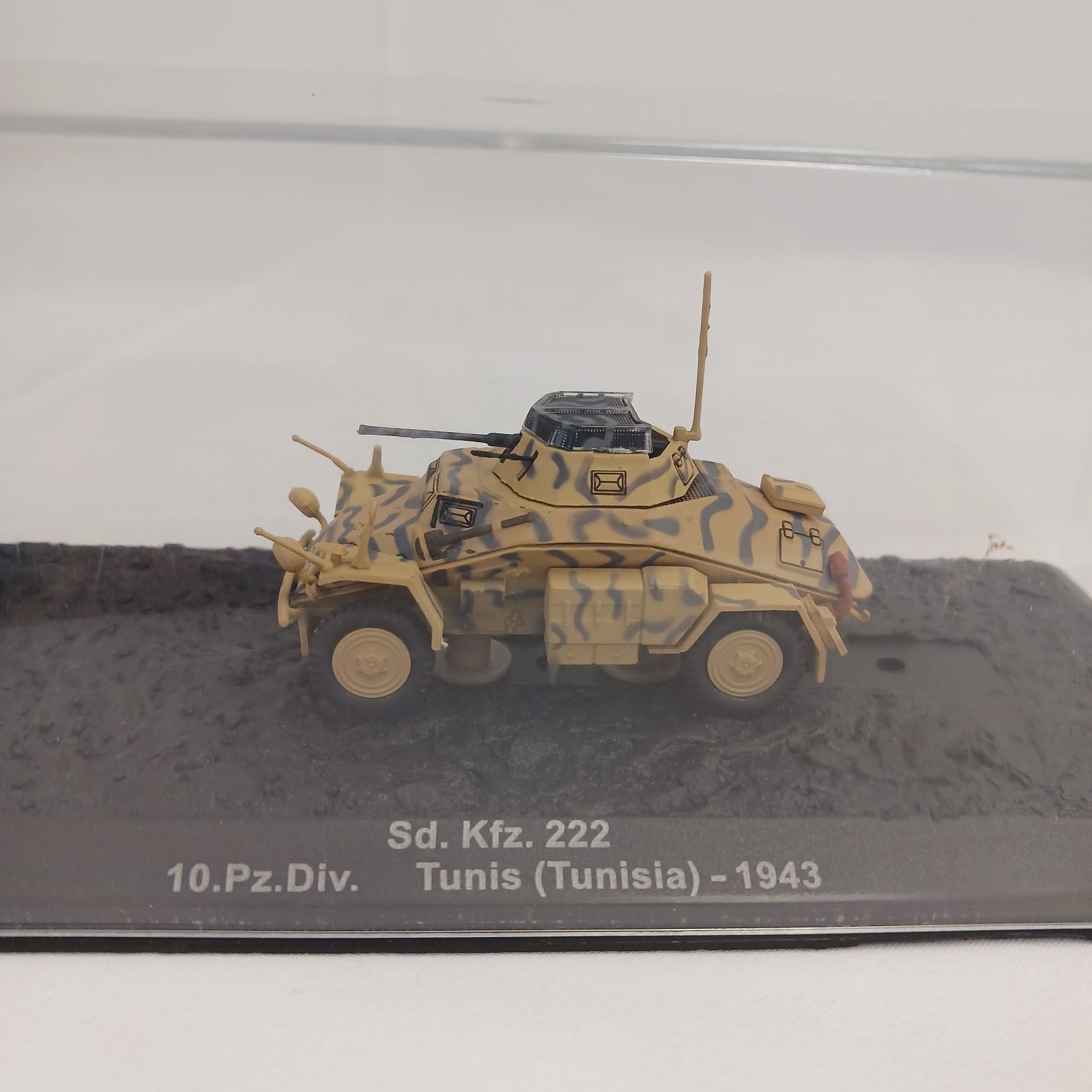 中古美品】デアゴスティーニ コンバット・タンクモデルコレクション