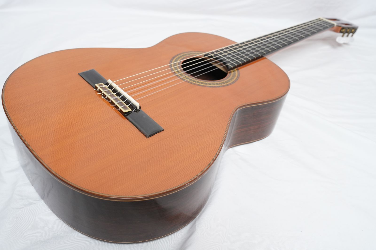 ☆Raimundo☆148c スペイン製ハンドメイドクラシックギター 美品 Hard