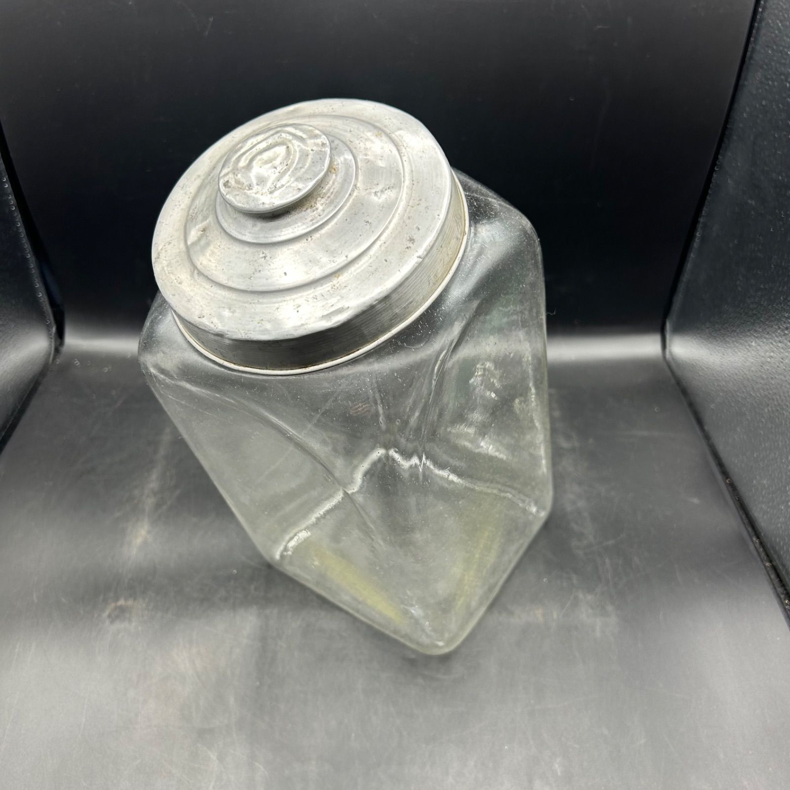 昭和レトロ 大きめ お菓子瓶 ガラス あめや瓶 アルミ蓋 駄菓子 当時物