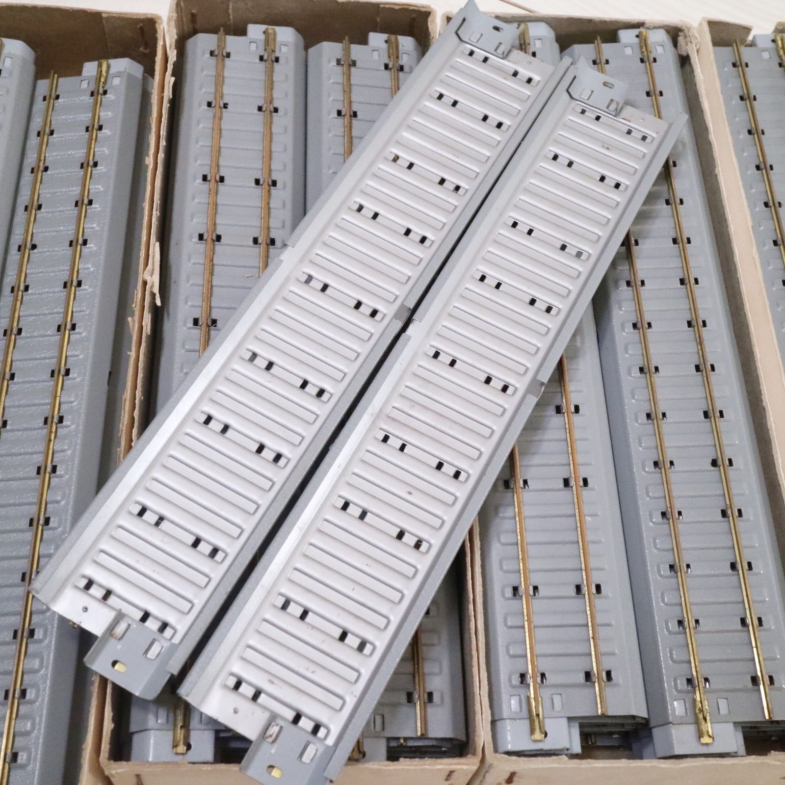 21台まとめ売りKTM エンドウ TER 等 鉄道模型 HOゲージ+おまけ