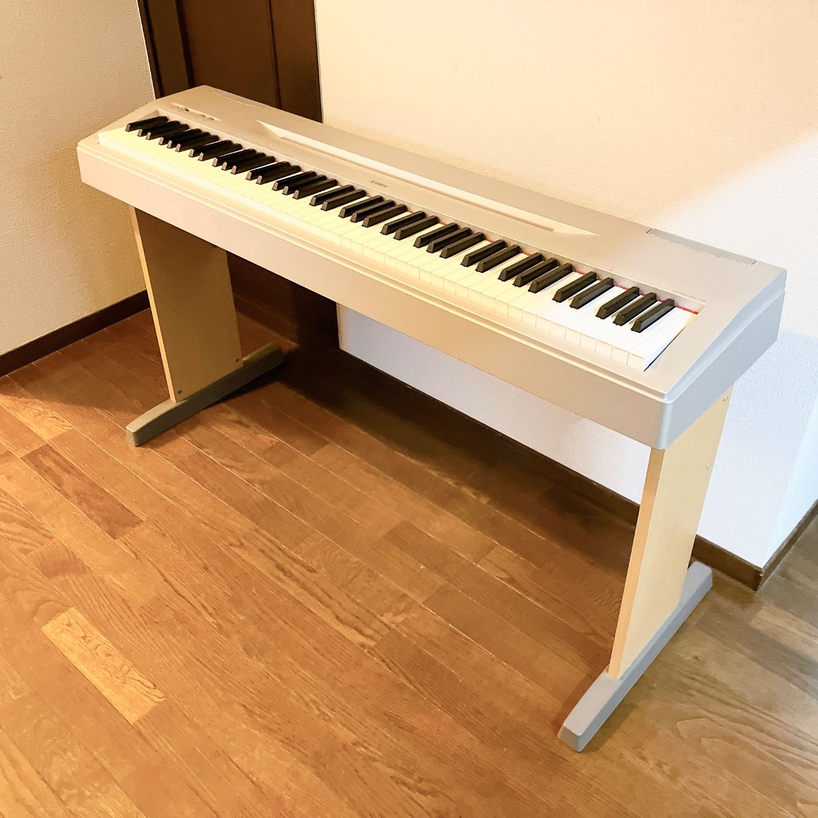 ヤマハ P-60S 電子ピアノ 専用木製スタンド付 フットペダル カバー