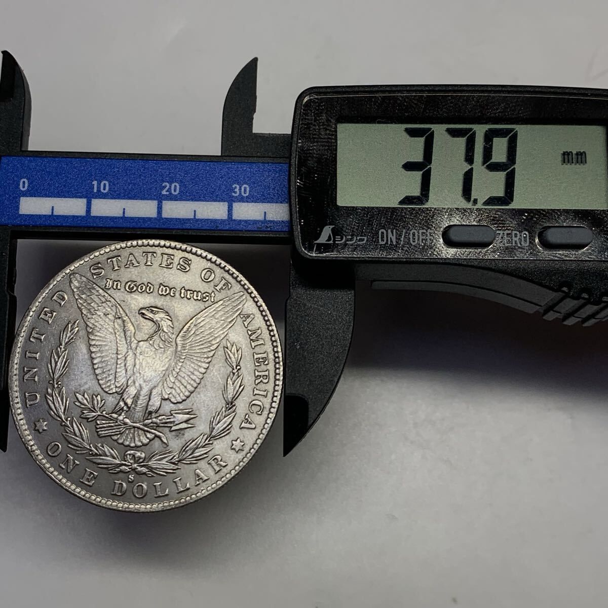 銀貨 1ドル 1881年 モルガン銀貨 イーグル アメリカ 硬貨 古銭 貿易銀