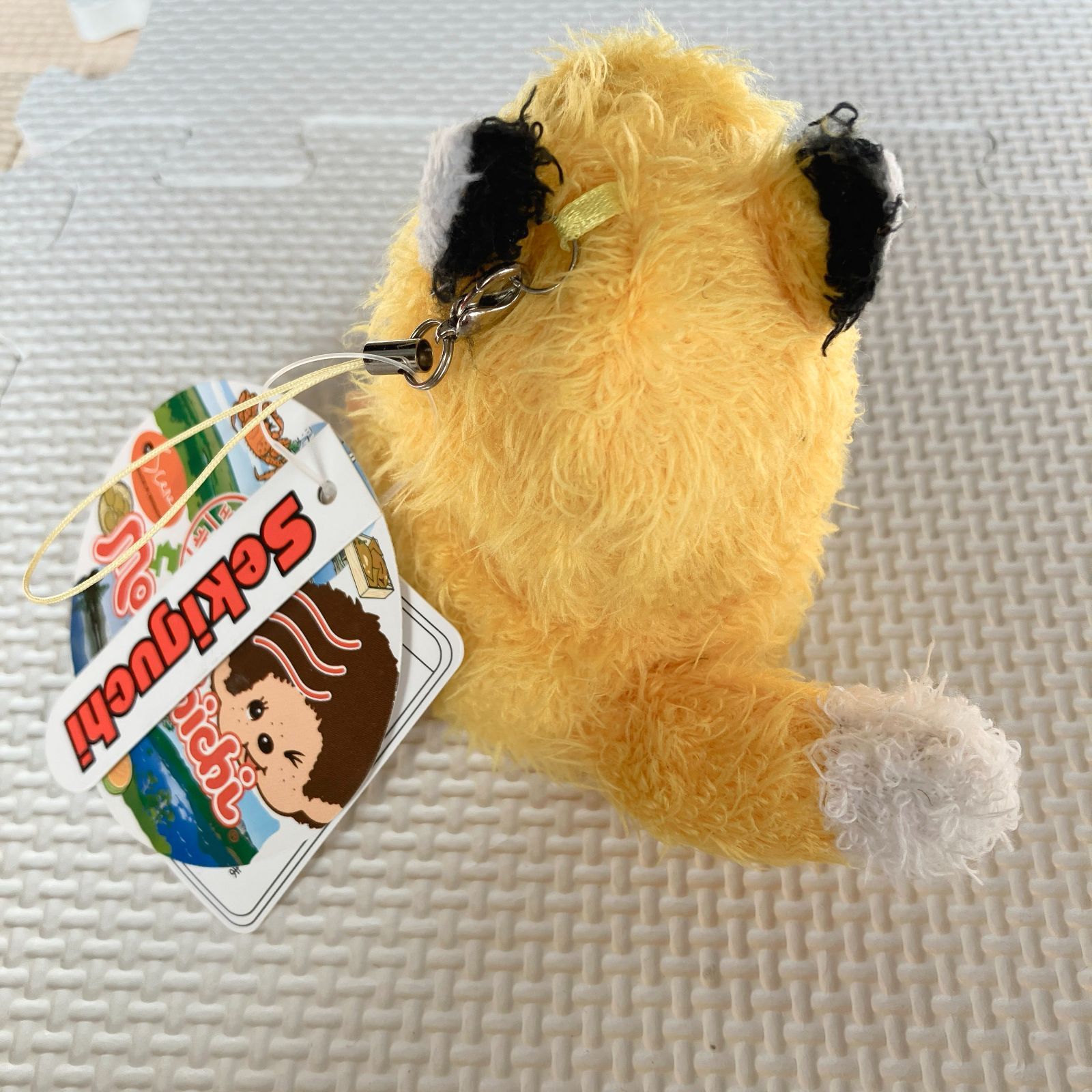 新品] 北海道限定モンチッチ もこもこぬいぐるみマスコットキタキツネ