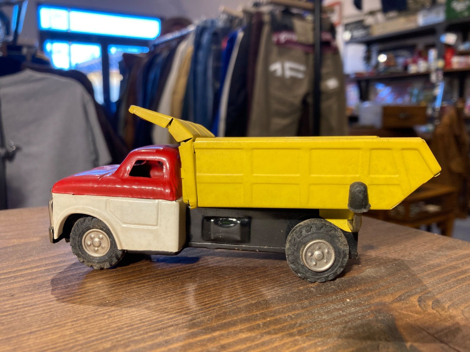 MP144) アサヒ玩具 CHEVROLET シボレー ダンプトラック ブリキ 玩具